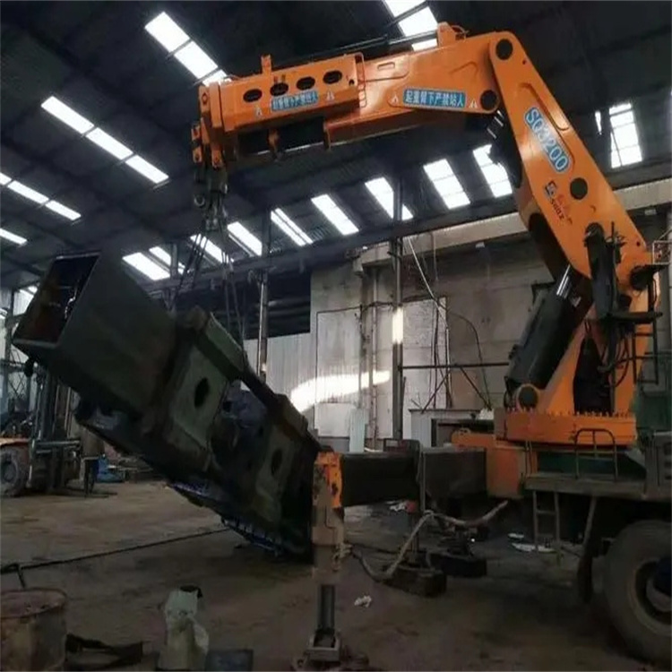 钟山200吨折臂吊出租