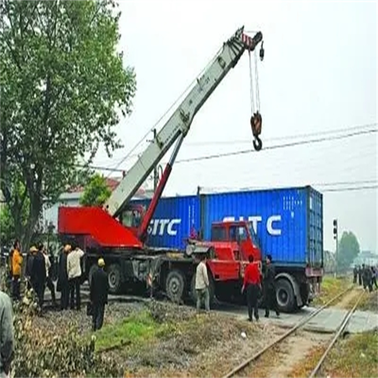 钟山如何快速找到附近的吊车救援公司